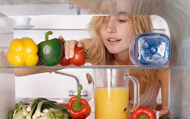 Lưu ý cần bảo quản thức ăn trong tủ lạnh với nhiệt độ thích hợp